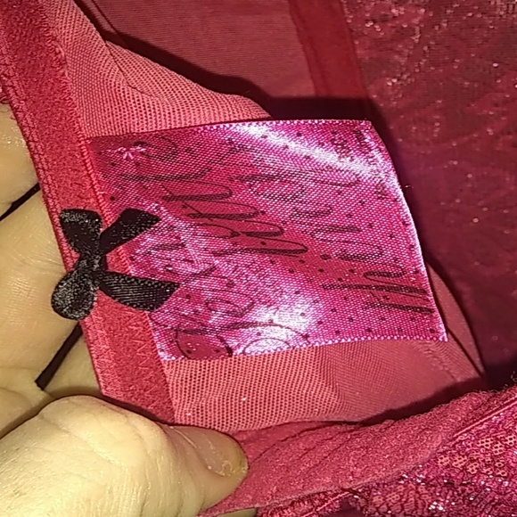 Lingerie size 34C - Picture 3 of 3